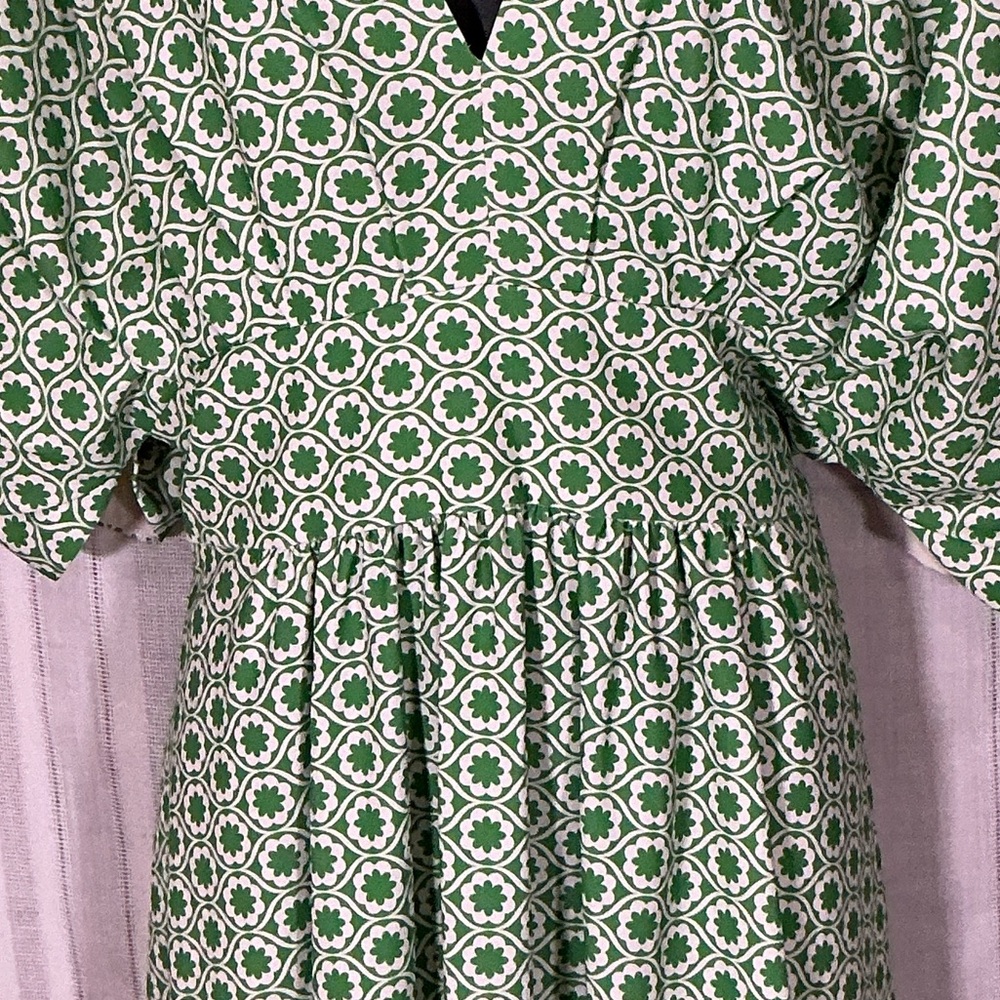 Alexia Admor Green White Floral V-Neck Maxi Dress NWT Size 10 - Picture 4 of 11